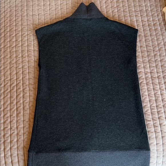 Theory Sleeveless Mock Neck Knit Top in Charcoal Gray - Picture 4 of 4